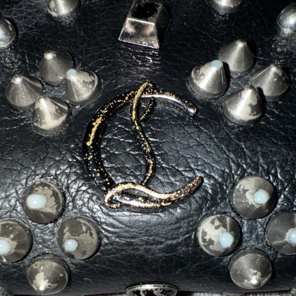 CHRISTIAN LOUBOUTIN BLACK GUN METAL PUNK ROCK DISTRESSED STUDDED WALLET - Picture 8 of 13